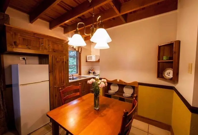 ホテル Lisson Grove Boutique Resort & Day Spa