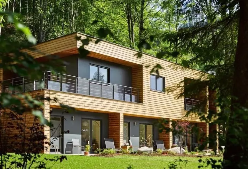 Отель Logis Hôtel Restaurant De La Poste Et Spa De Montagne