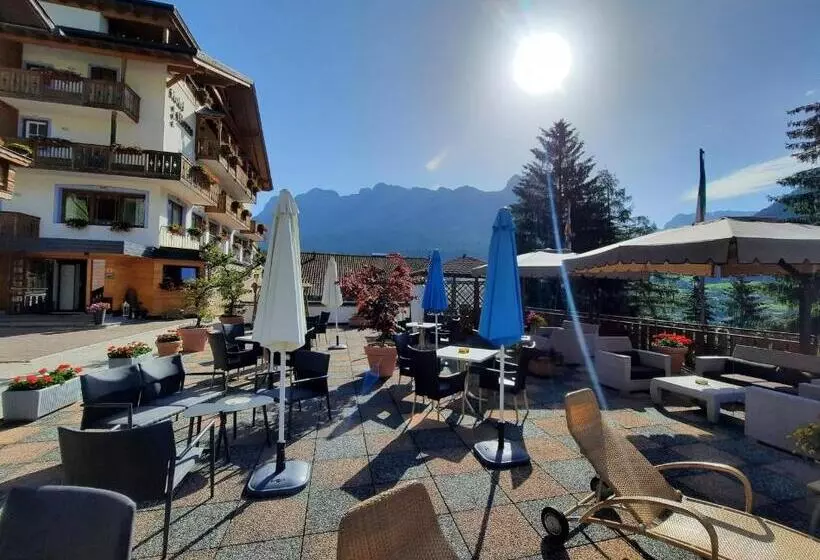 בית מלון כפרי Monza Dolomites