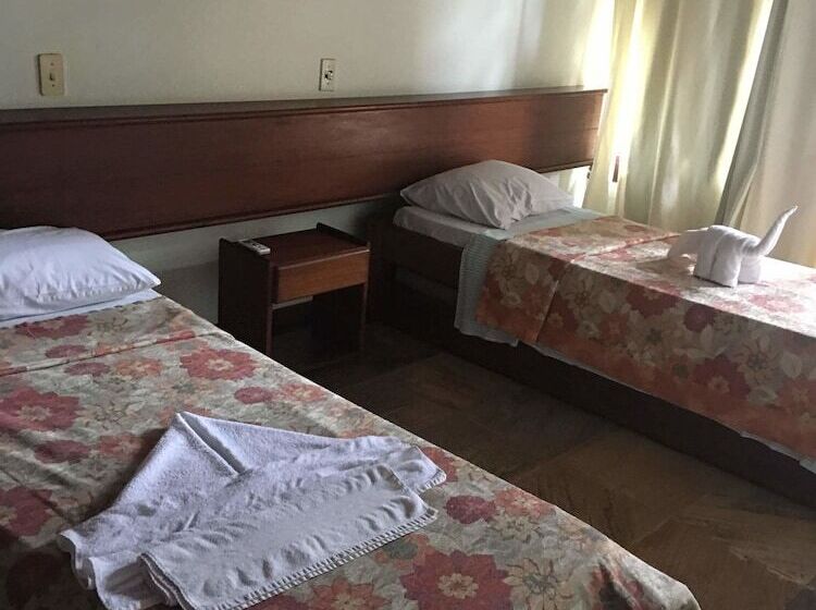 בית מלון כפרי Sueds Cabralia