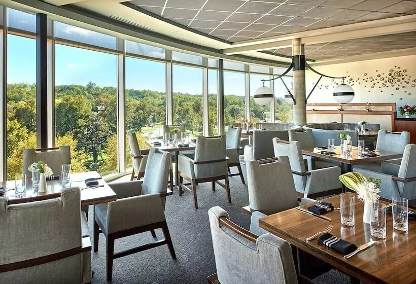 Szálloda The Fontaine