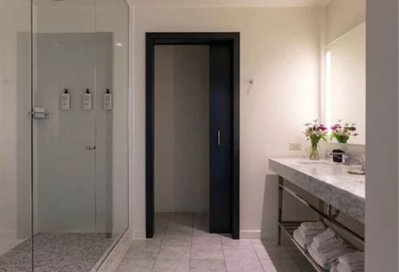 בית מלון כפרי The Fontaine