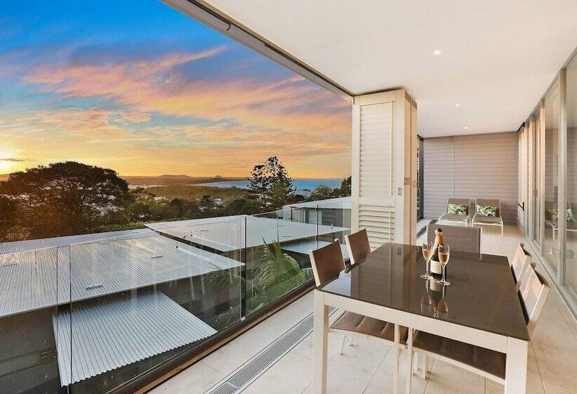 Отель The Rise  Noosa