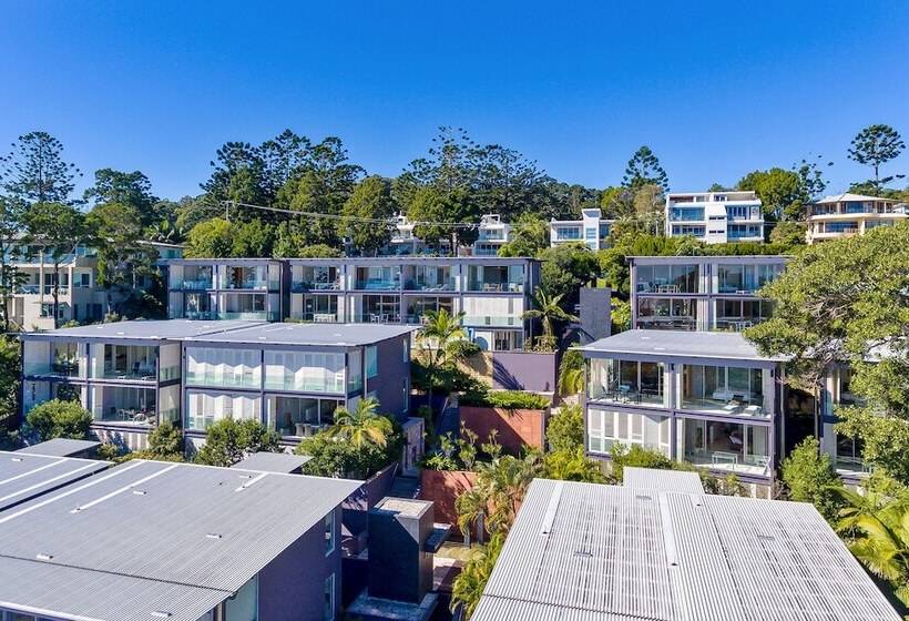 Отель The Rise  Noosa