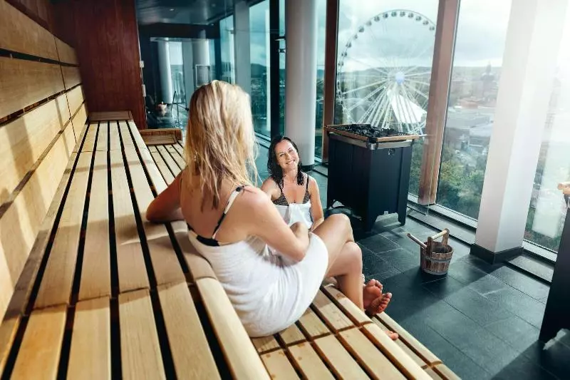 فندق Upper House