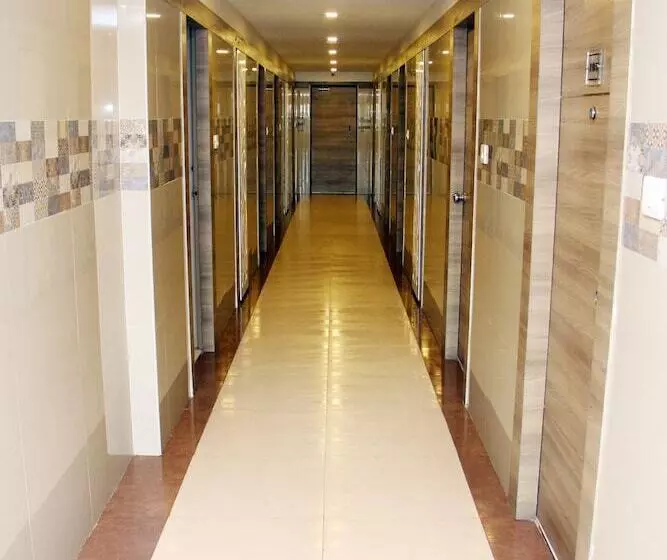 בית מלון כפרי Vinayaga By Poppys, Kumbakonam