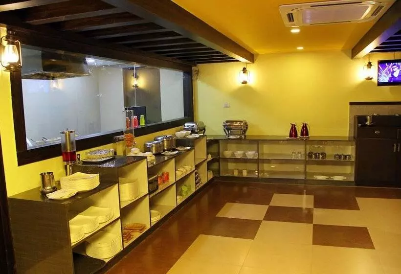 בית מלון כפרי Vinayaga By Poppys, Kumbakonam