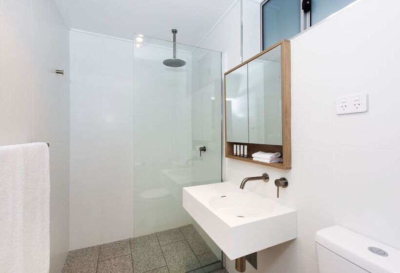 汽车旅馆  The Clairfield