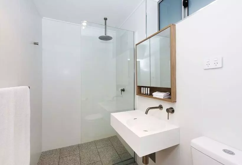 汽车旅馆 The Clairfield