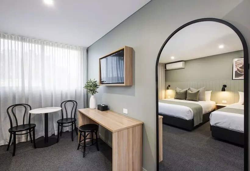 汽车旅馆 The Clairfield