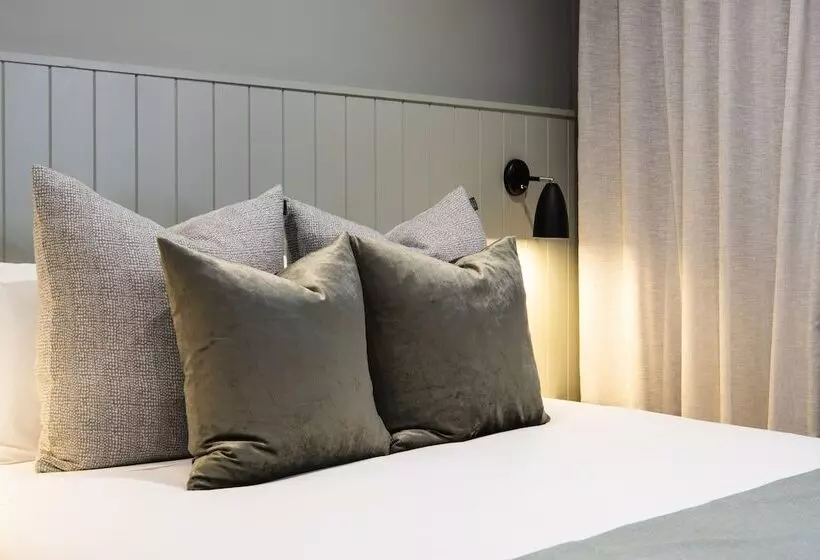 汽车旅馆 The Clairfield