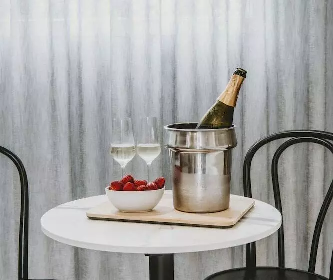 汽车旅馆 The Clairfield