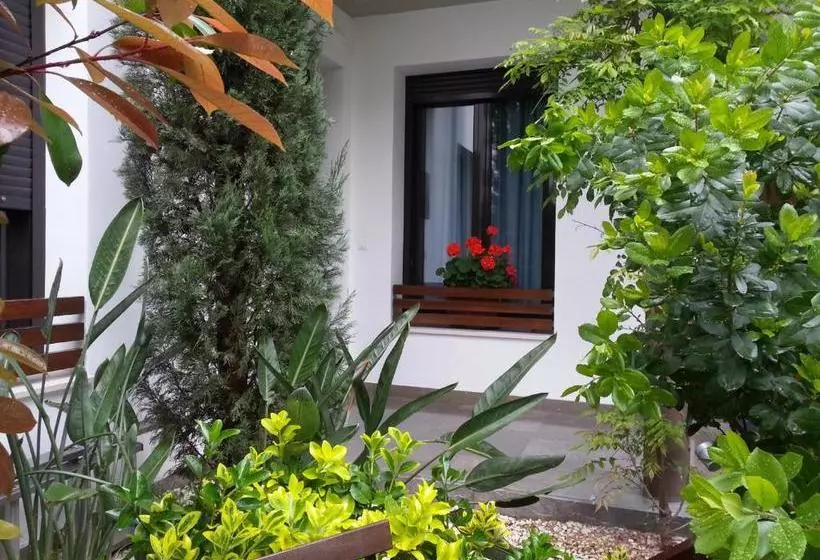 Apartamentos Patio De Viana