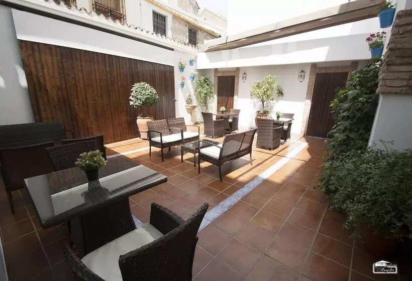 مسافرخانه Hospedería Los Angeles