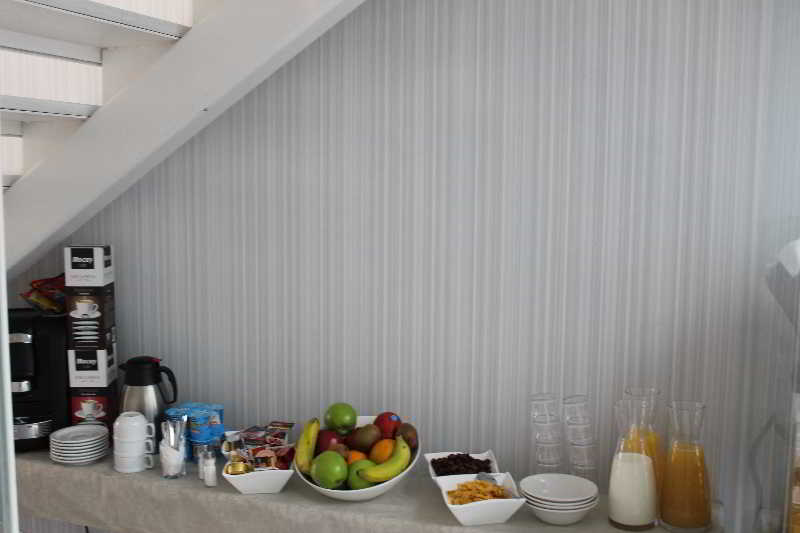 هتل Boutique Caireles