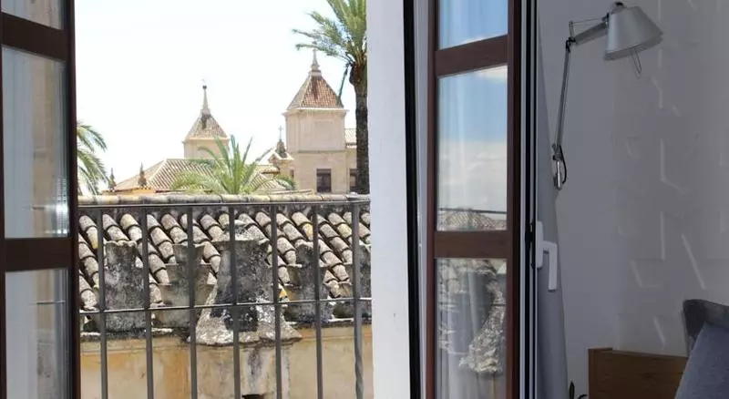 Hôtel Boutique Caireles