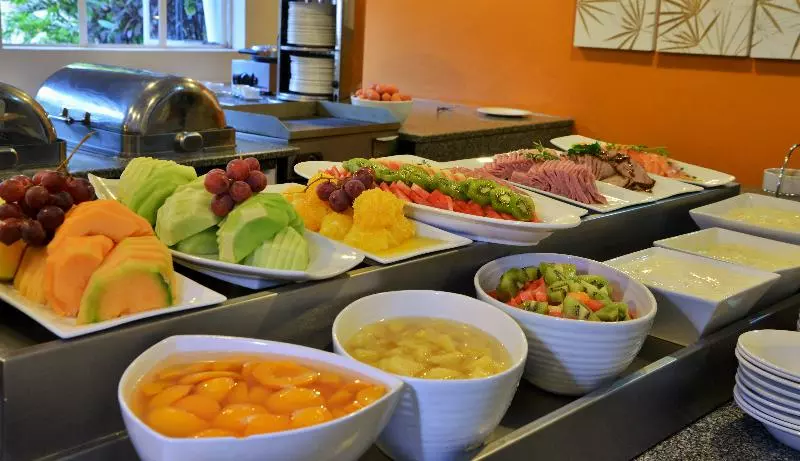 هتل Cresta Sprayview Victoria Falls