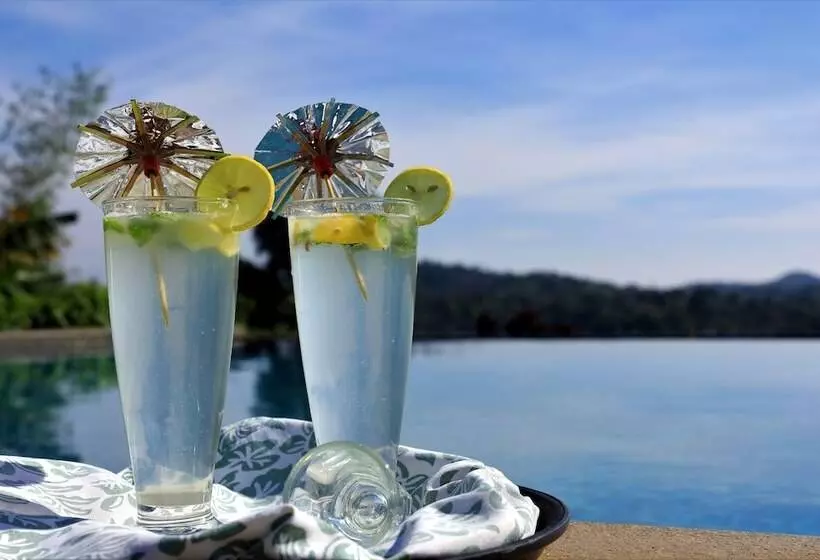 هتل Heritage Resort Coorg