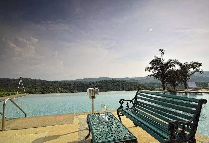 هتل Heritage Resort Coorg