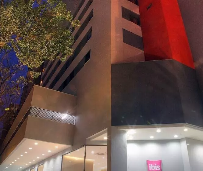 ホテル Ibis Bh Afonso Pena Savassi