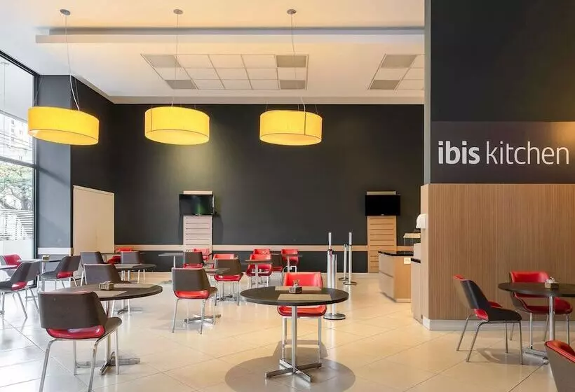 ホテル Ibis Bh Afonso Pena Savassi