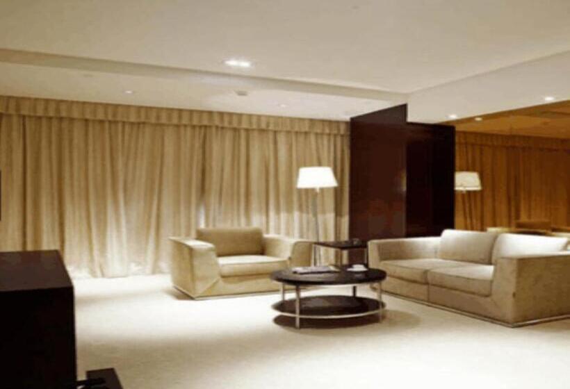 فندق Jiazheng International Energy