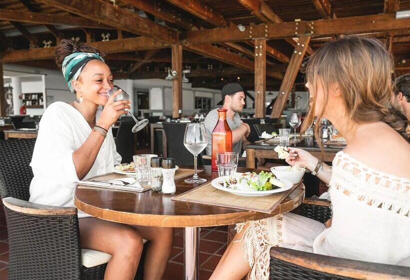 هتل Langley Resort Fort Royal