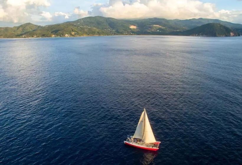 هتل Langley Resort Fort Royal