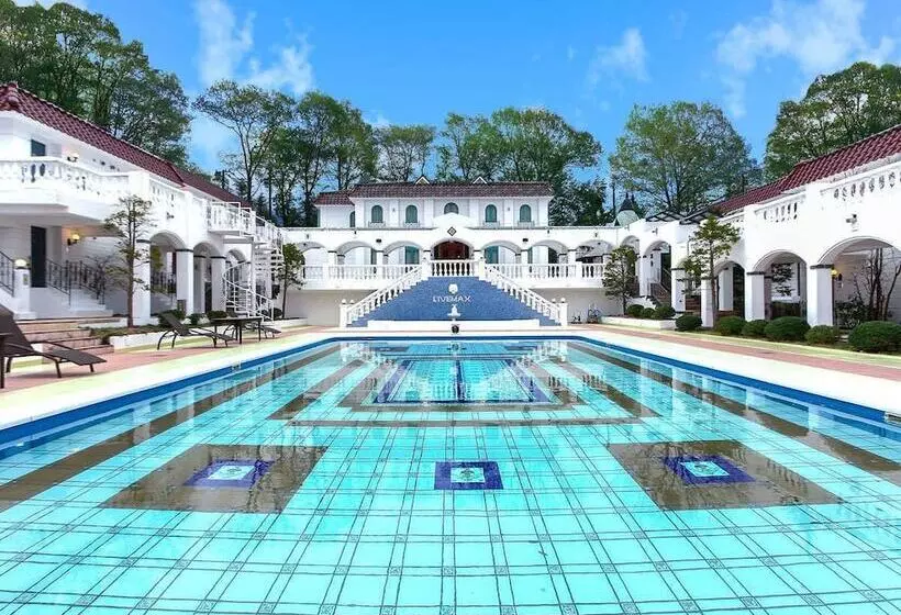 호텔 Livemax Resort Karuizawa Forest