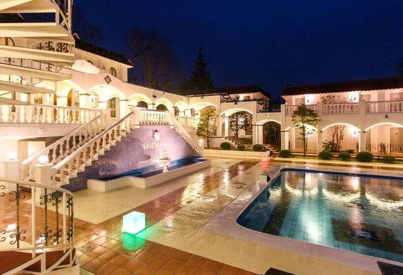 فندق Livemax Resort Karuizawa Forest