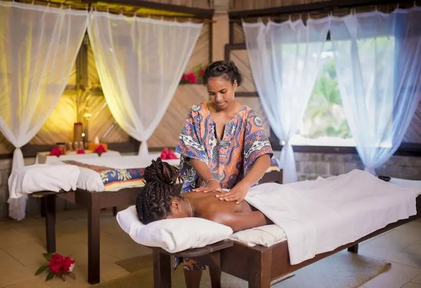 هتل Masoandro Lodge