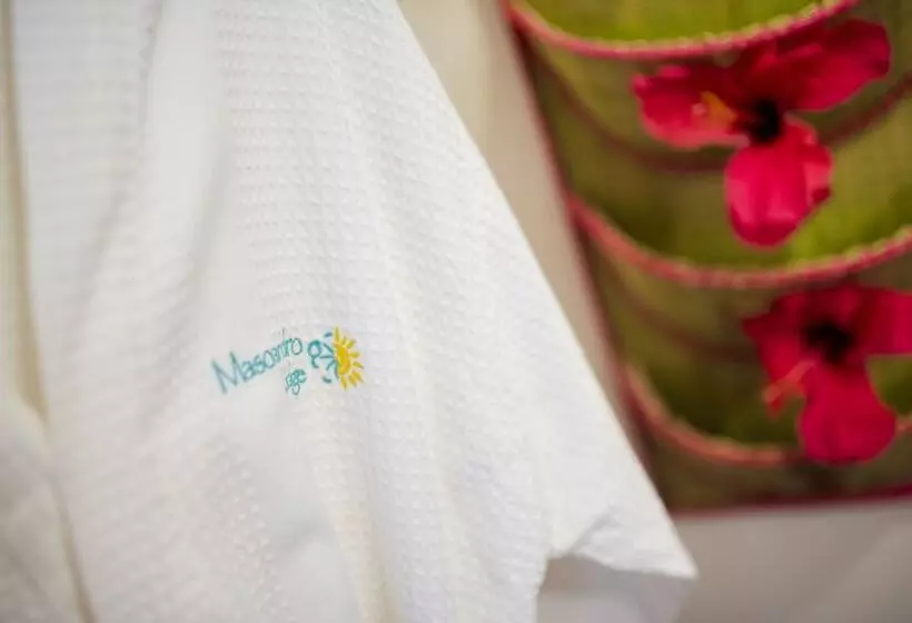 هتل Masoandro Lodge