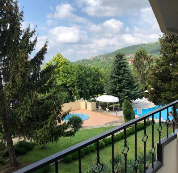 בית מלון כפרי Naslada