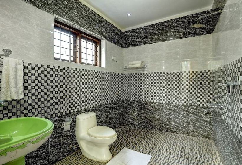 فندق Periyar Nest Resorts