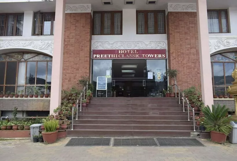 ホテル Preethi Palace