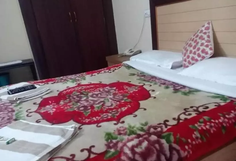 ホテル Preethi Palace