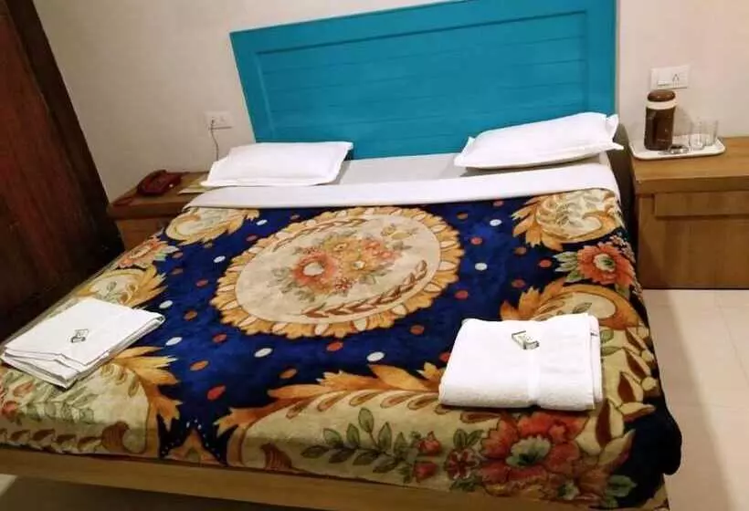 ホテル Preethi Palace