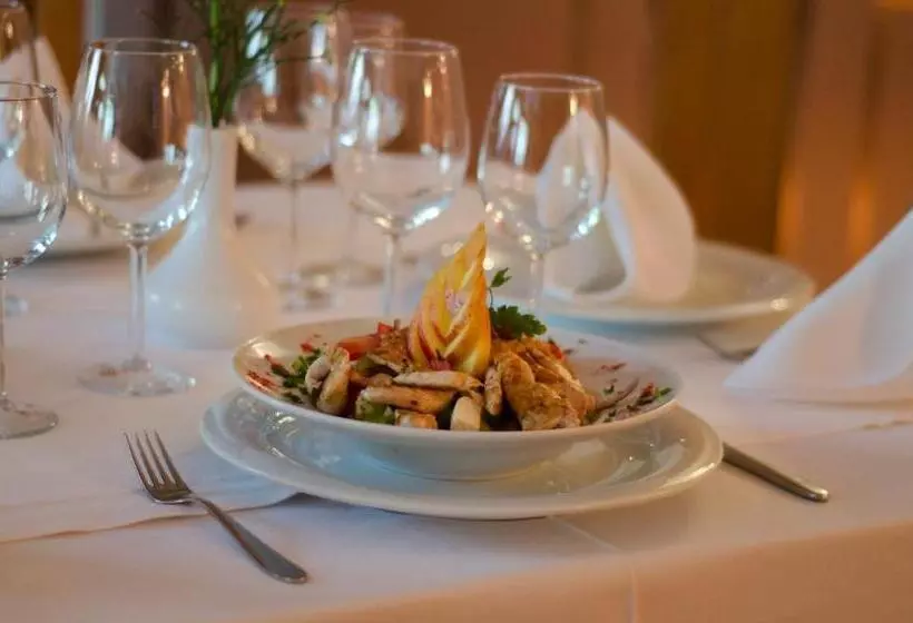 فندق Restaurant Gonduzo