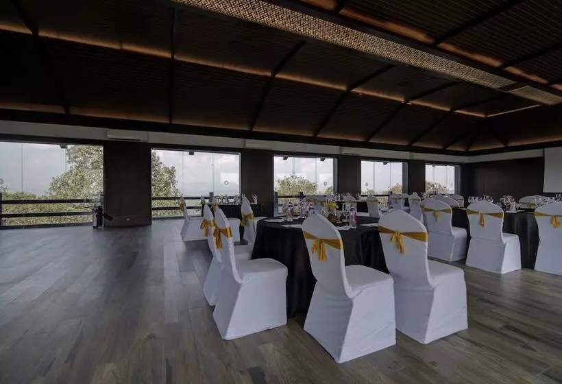 ホテル Taj Madikeri Resort & Spa Coorg