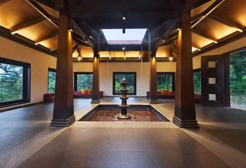 ホテル Taj Madikeri Resort & Spa Coorg