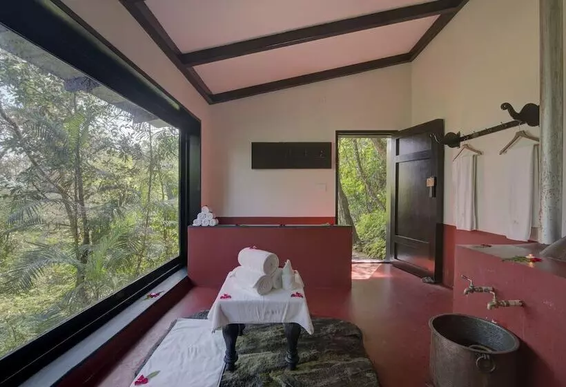 ホテル Taj Madikeri Resort & Spa Coorg