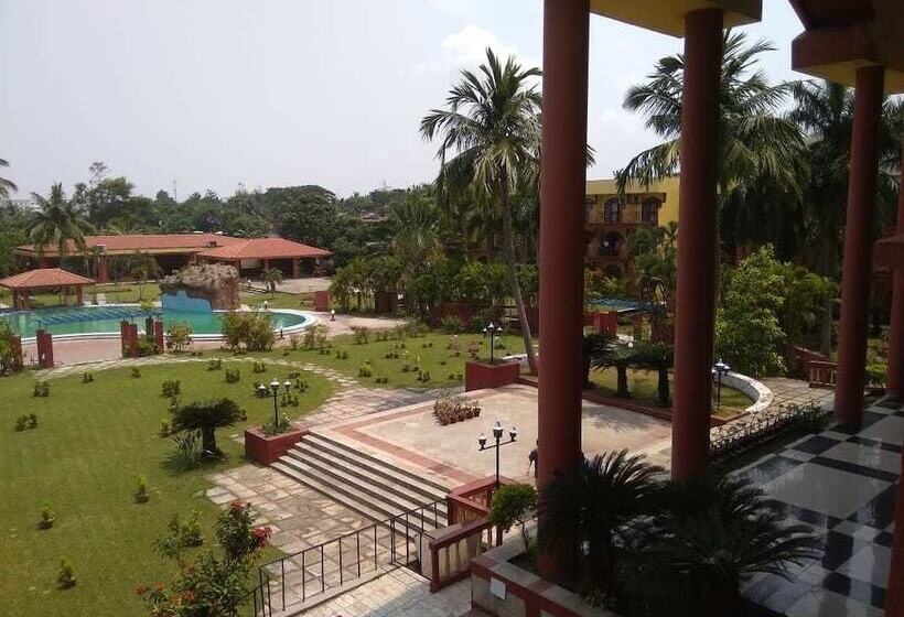 Hotel The Golden Retreat