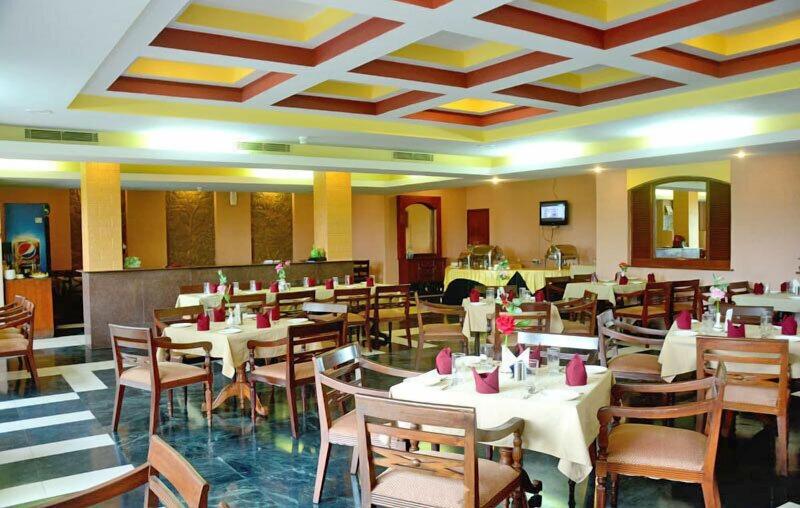 Hotel The Golden Retreat