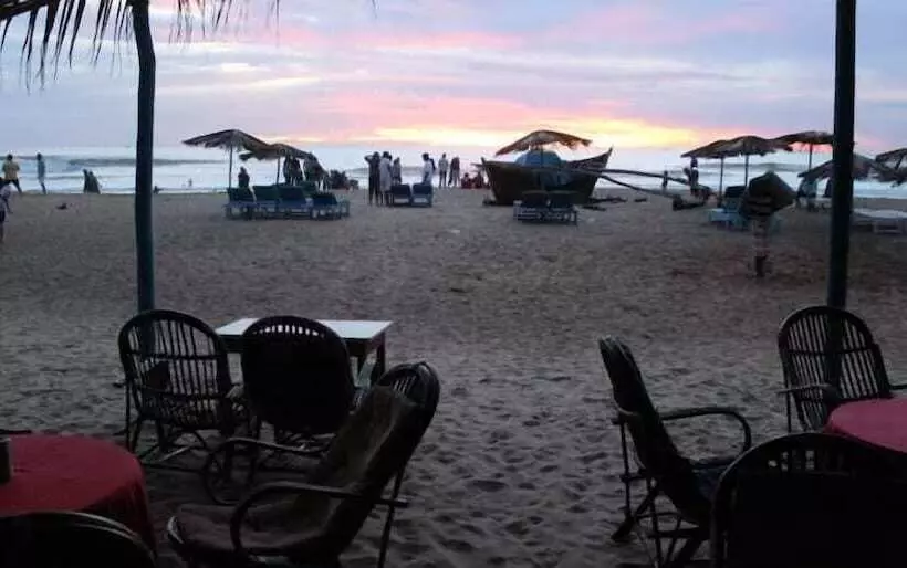 ホテル Tivai Beach Cottages