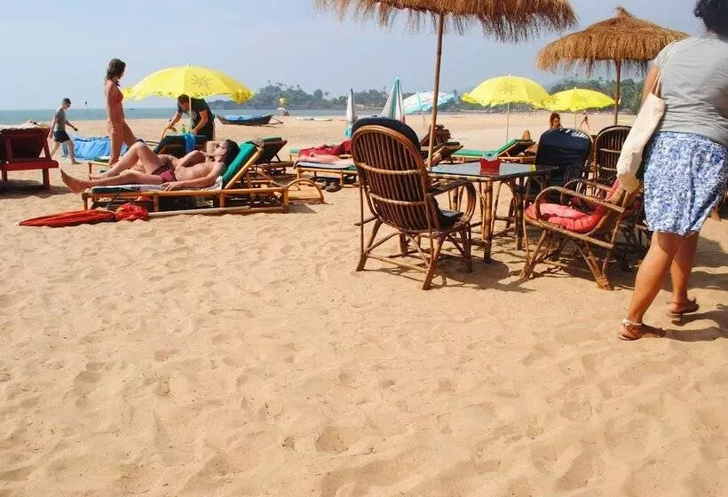 ホテル Tivai Beach Cottages