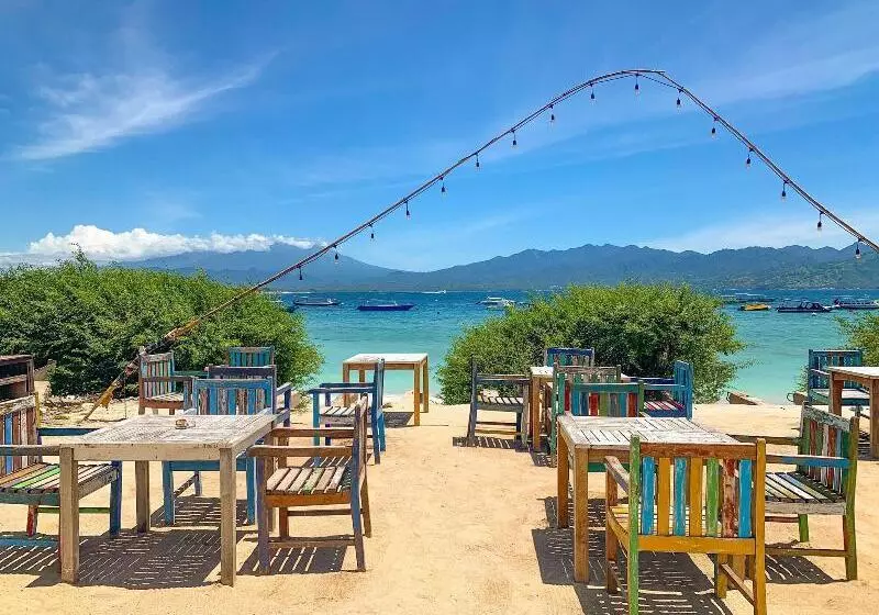 Otel Tír Na Nóg Beachfront Resort