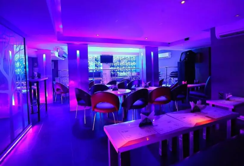 ホテル Vip International