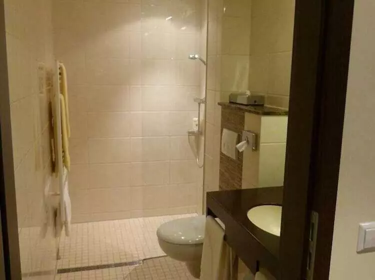 Пансион Evering