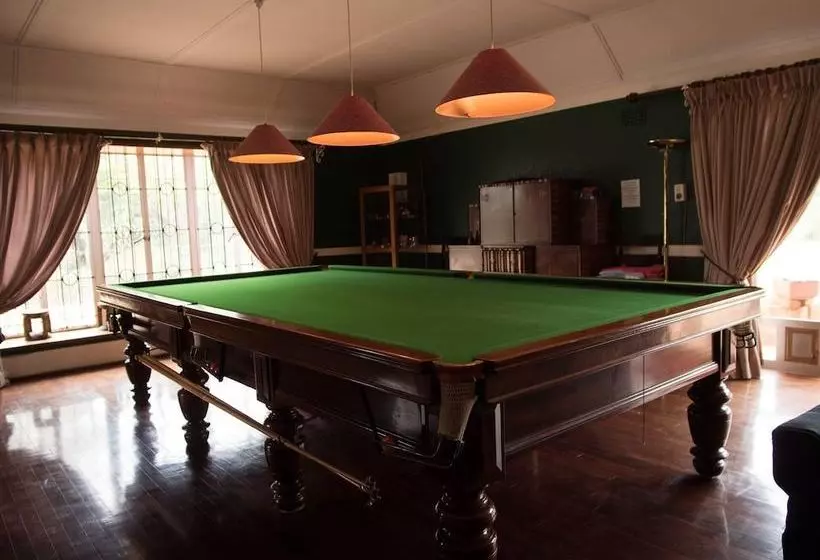 پانسیون Sondela Guest House