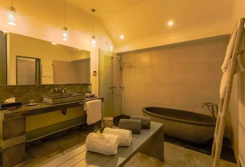 리조트 Indiana Kenanga Boutique Hotel & Spa